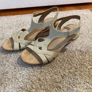 Aerosoles Wedges Size 8